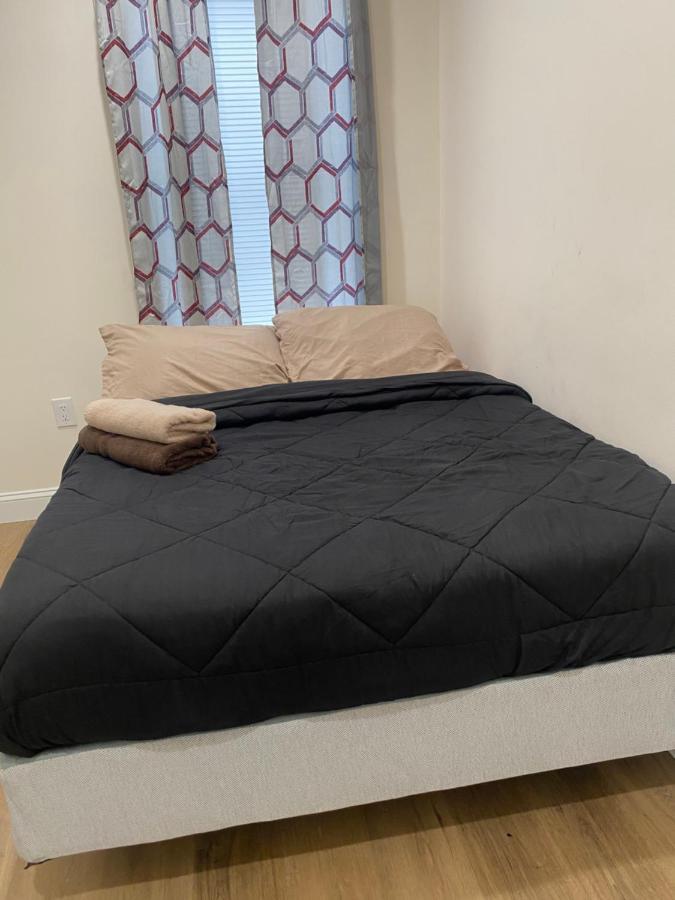 Private Room In South Philly Near Arenas! Philadelphia Bagian luar foto